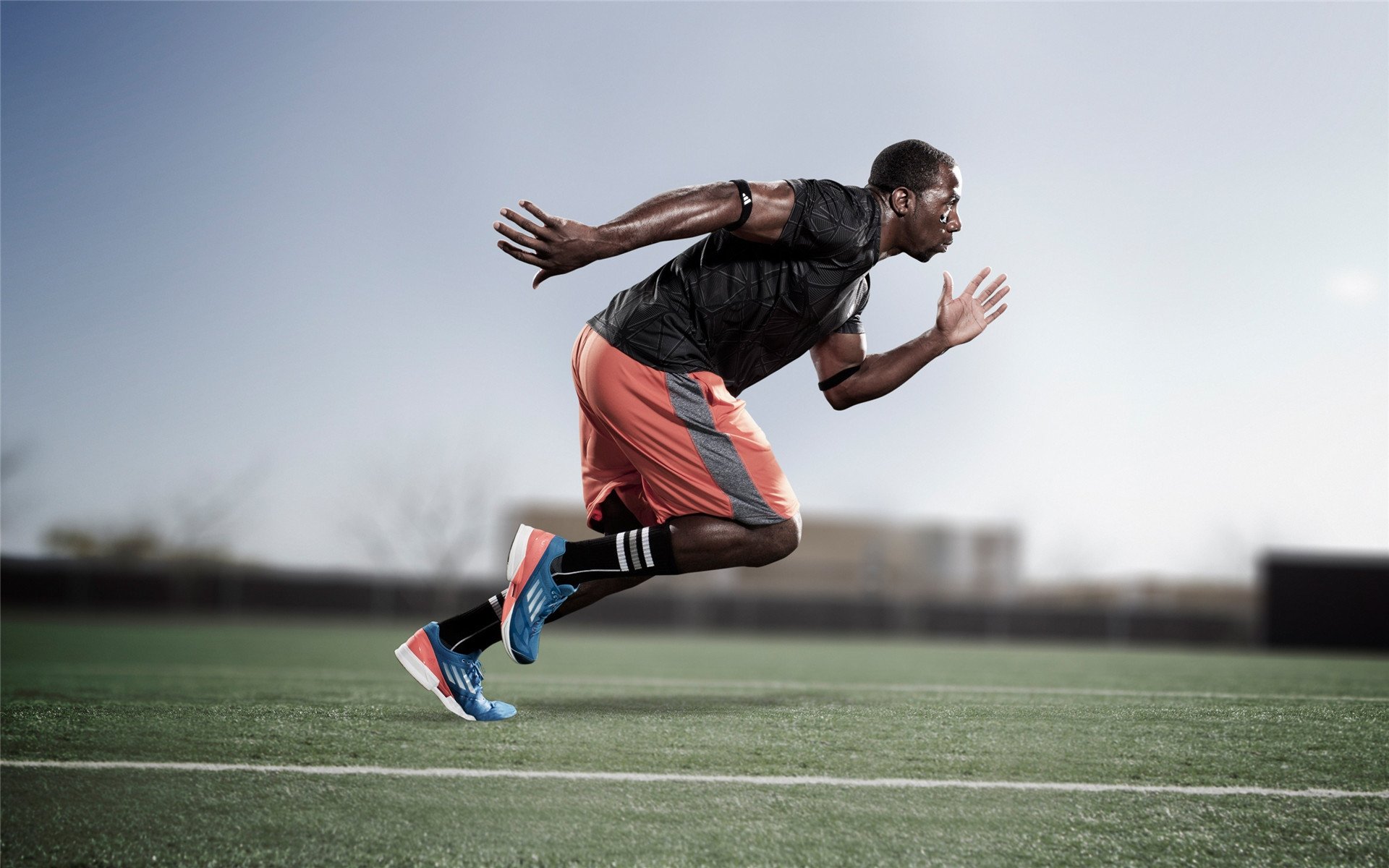 热刺对决西汉姆，防守稳固攻势猛烈，热刺3_3西汉姆联集锦